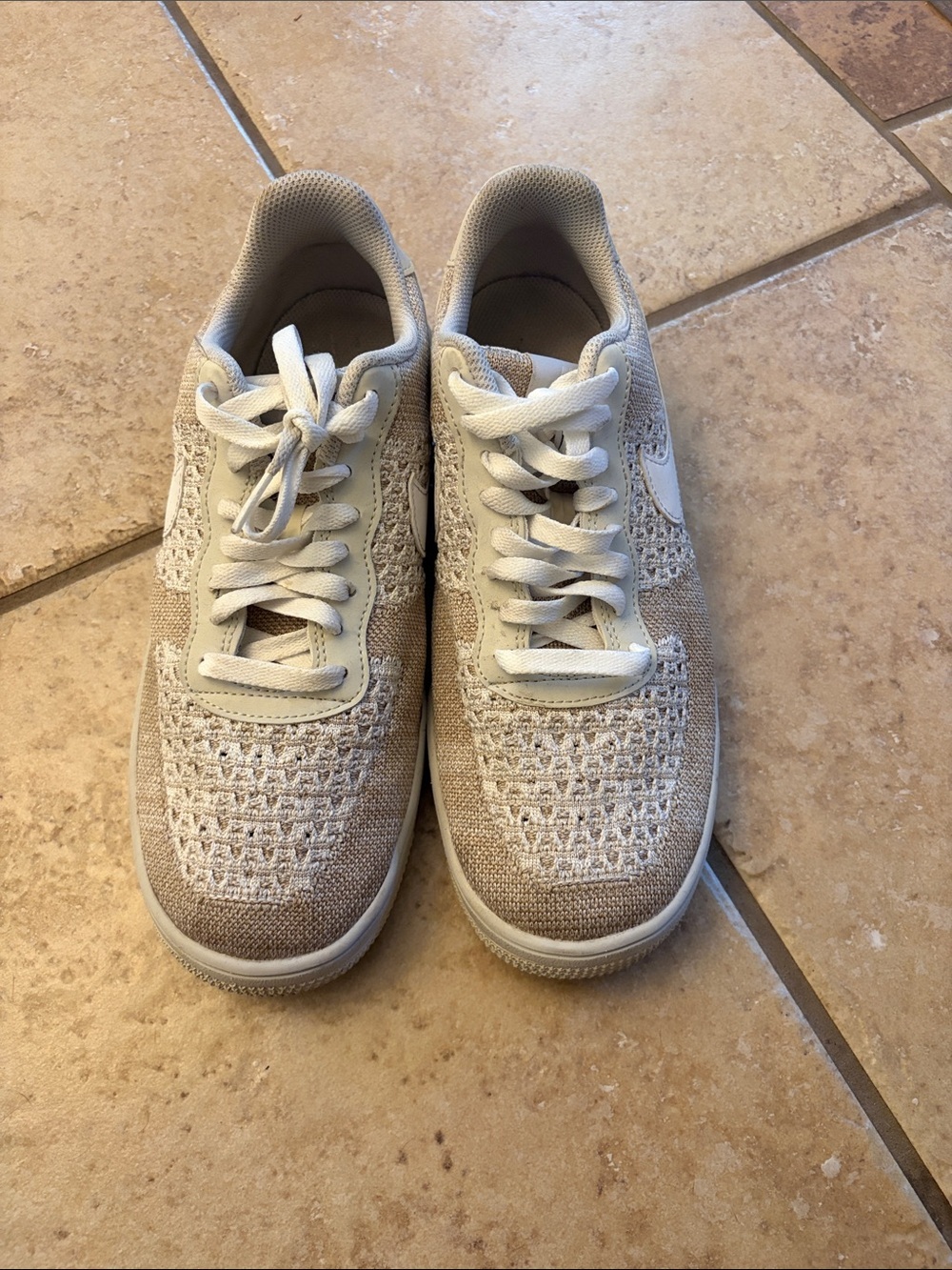Men’s Nike Air Force 1 Flyknit 2.0
Light Bone - Picture 3 of 7